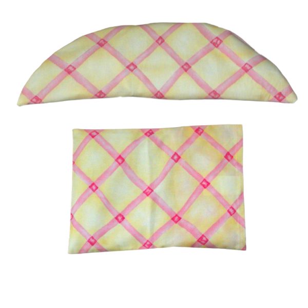 Vanilla-Strawberry Pillow Set